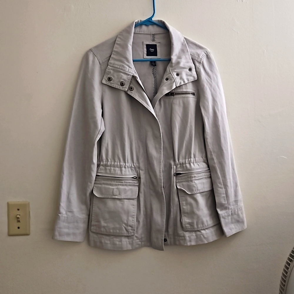 Small GAP Jacket